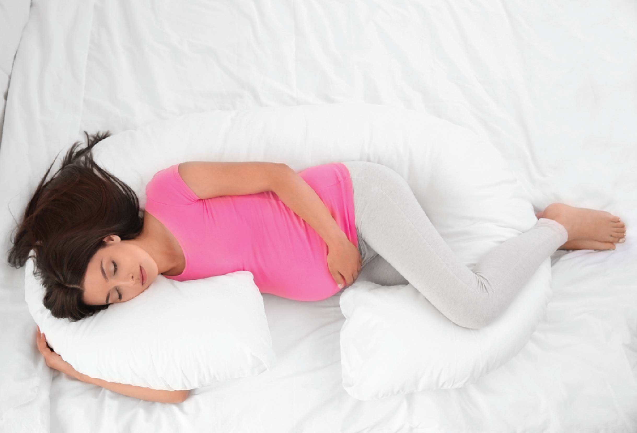 Sleeping With Pillow Between Legs; Can It Benefit Pregnant Women? 